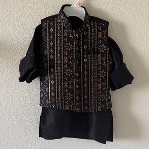 Black and Gold Embroidered Kurta Set